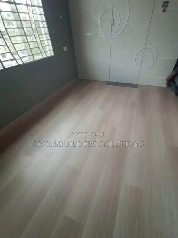 La3-3281 Brown Stone Plastic Composite - main view