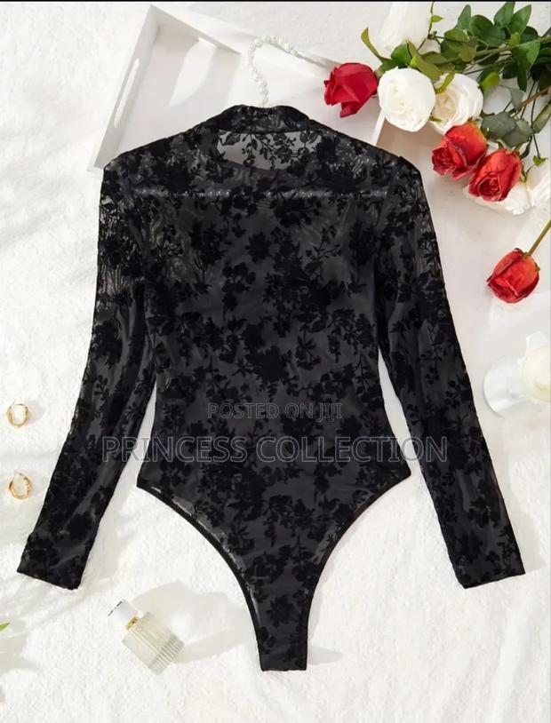 Cute Longsleeved Bodysuit - thumbnail 4