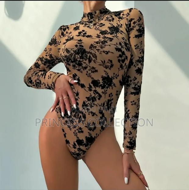Cute Longsleeved Bodysuit - thumbnail 3