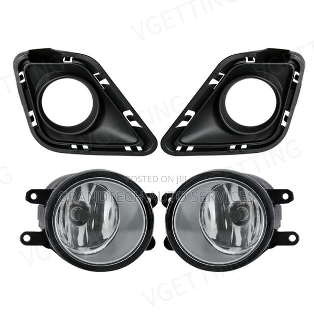 Toyota Ractis 2010-2014 Foglights + Black Covers