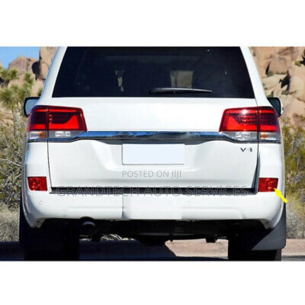 Landcruiser 200 Series Bumper Reflectors