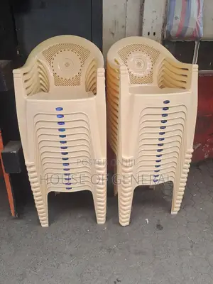 Cream Kenpoly Plastic Chair