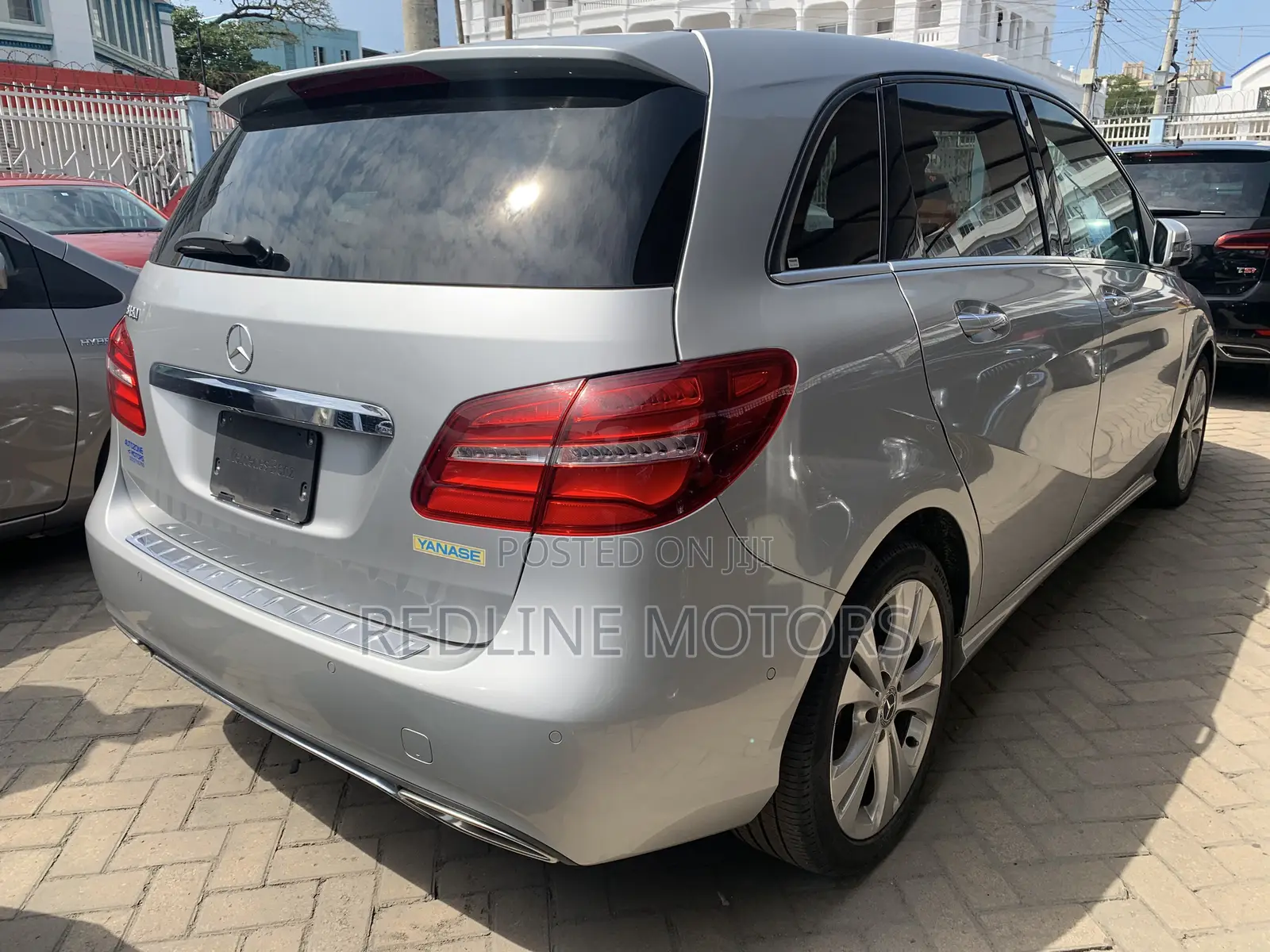 Mercedes-Benz B-Class 2017 Silver