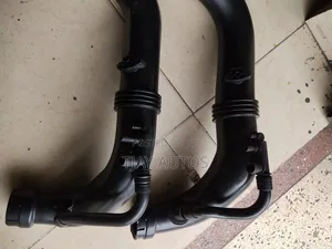 Air Turbochagrer Intake Pipe Hose for Mercedes W204