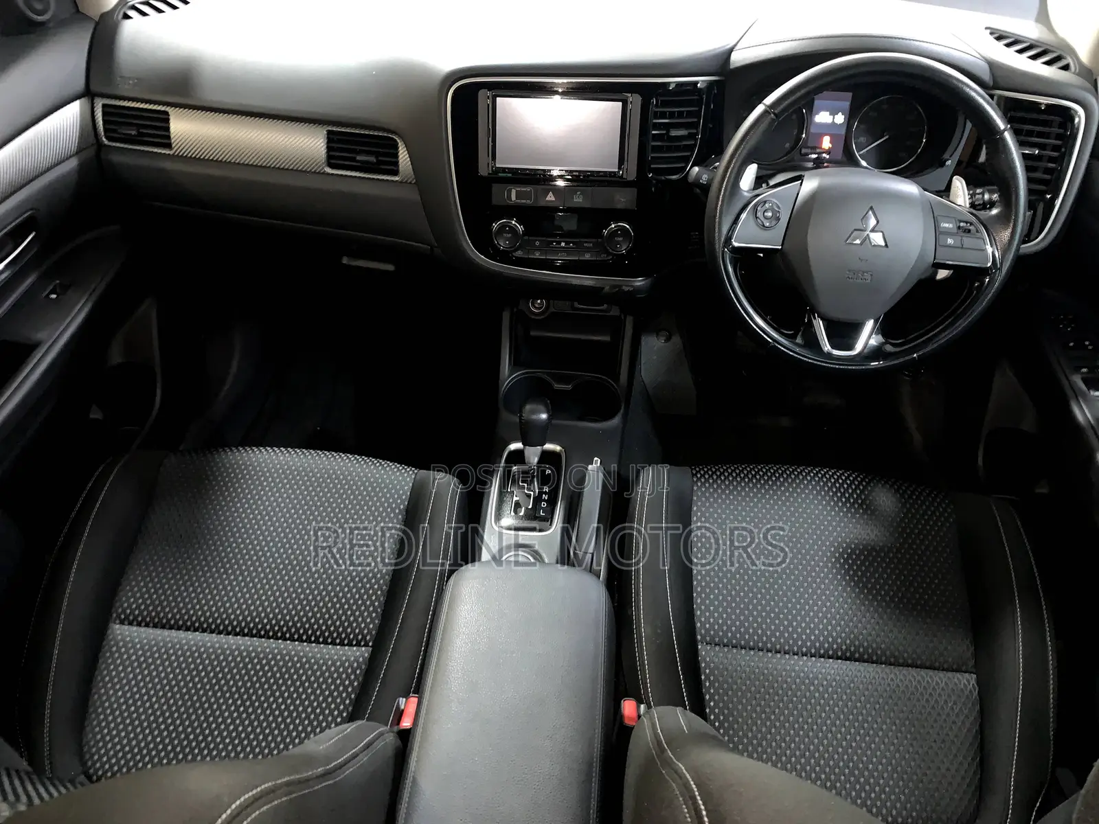 Mitsubishi Outlander SEL FWD 2017 Black