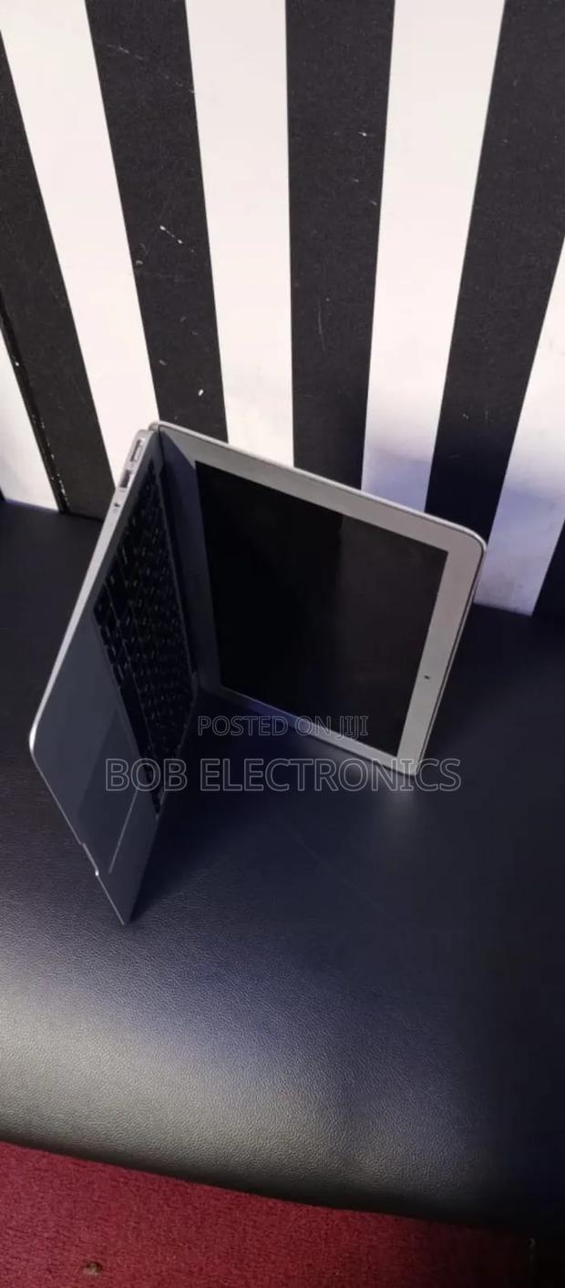 Laptop Apple MacBook 2012 4GB Intel Core I5 SSD 60GB - thumbnail 4