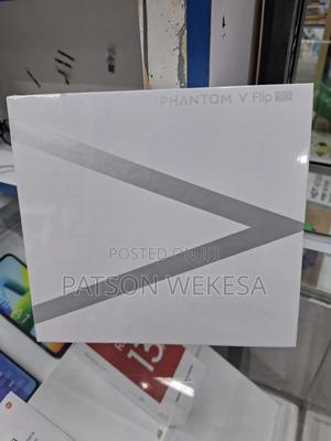 New Tecno Phantom V Flip 5G 256 GB Black - main view