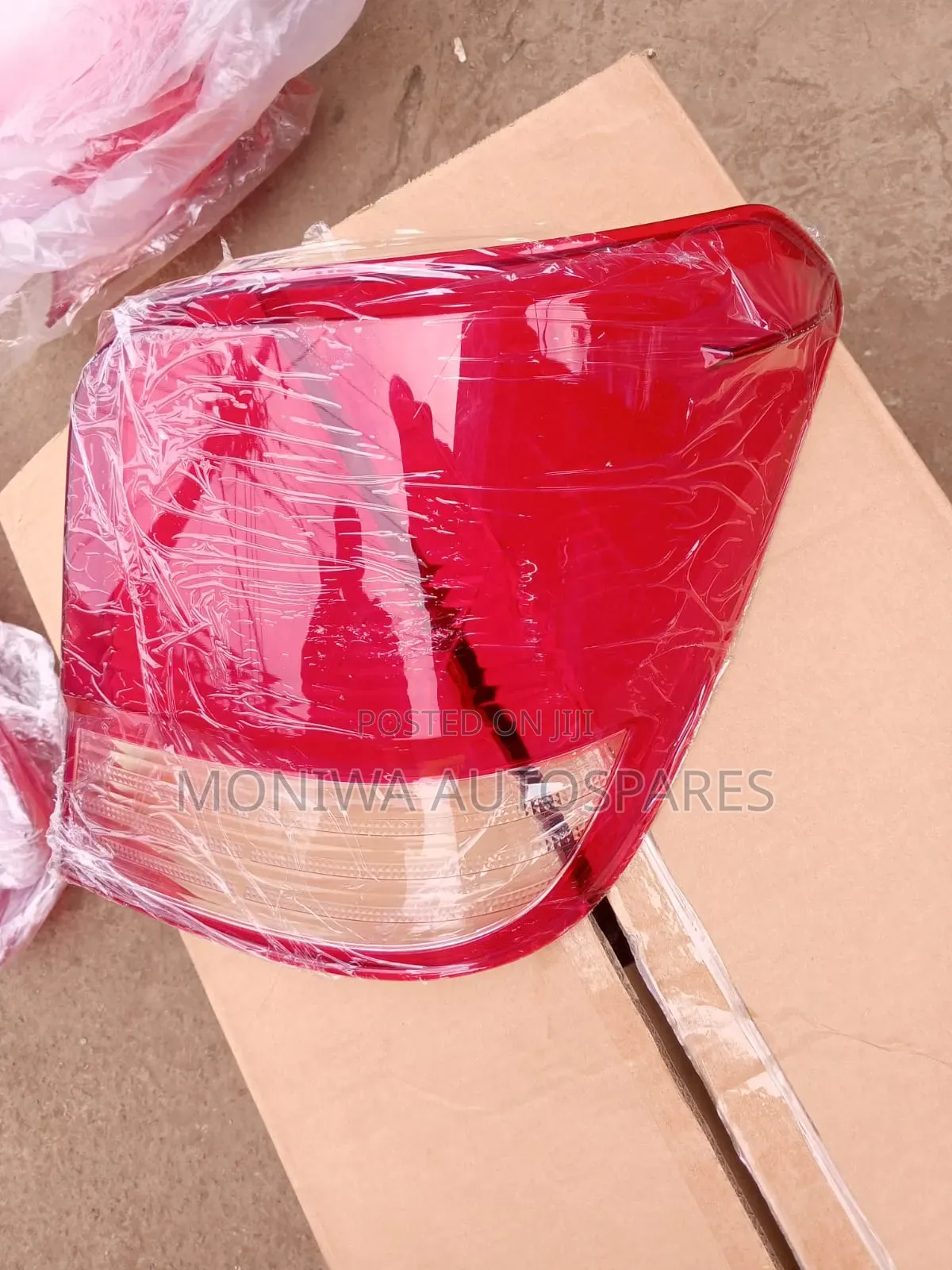 Tail Lens Toyota Axio 2014