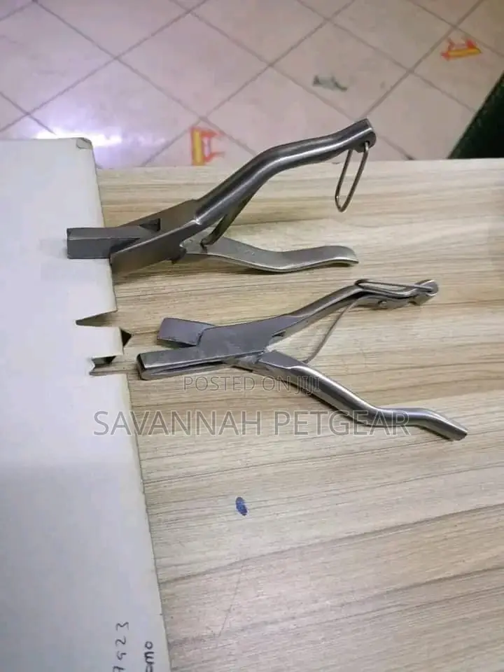 Sheep Cow Ear Notcher “V” and “U” SHAPE Standard ALUMINUM