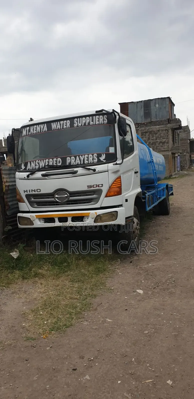 HINO 500 Water Tank