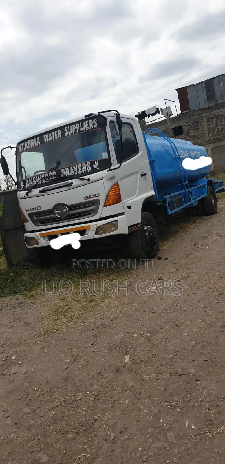 HINO 500 Water Tank