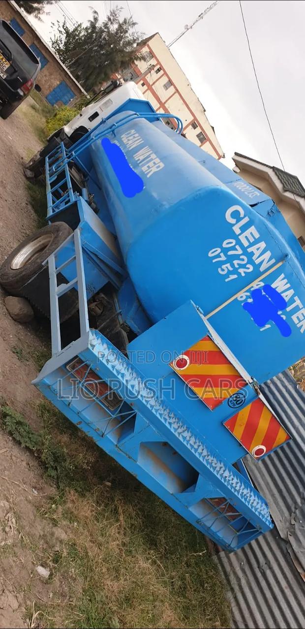 HINO 500 Water Tank - thumbnail 11