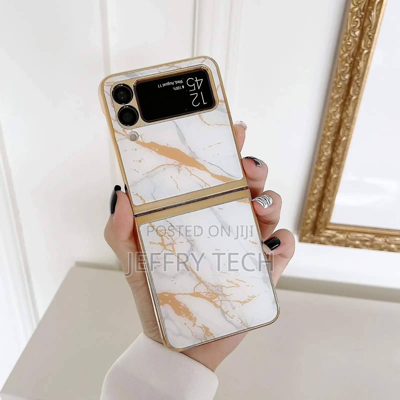 Z Flip 4 Made of High Quality Electroplated Hard Material
