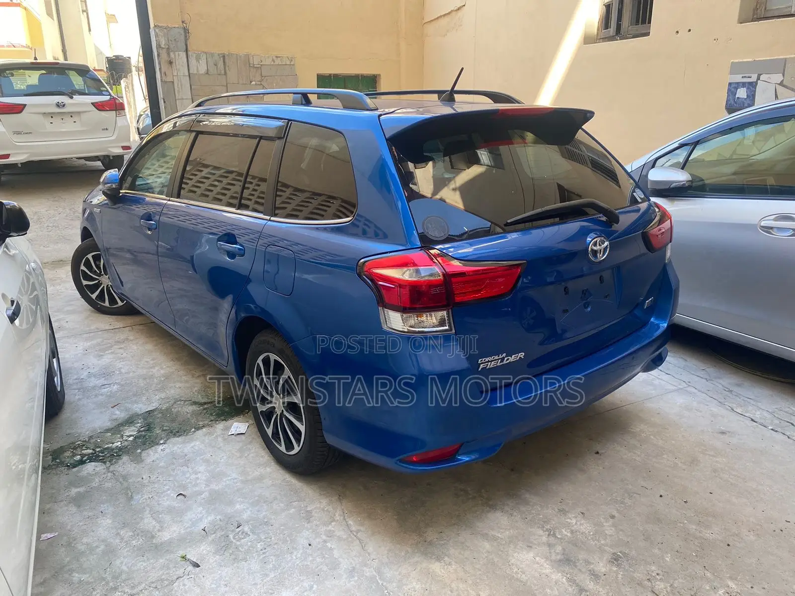 Toyota Corolla Fielder 2018 Blue