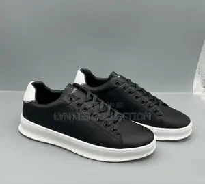 Tommy Hilfiger Casuals New Design