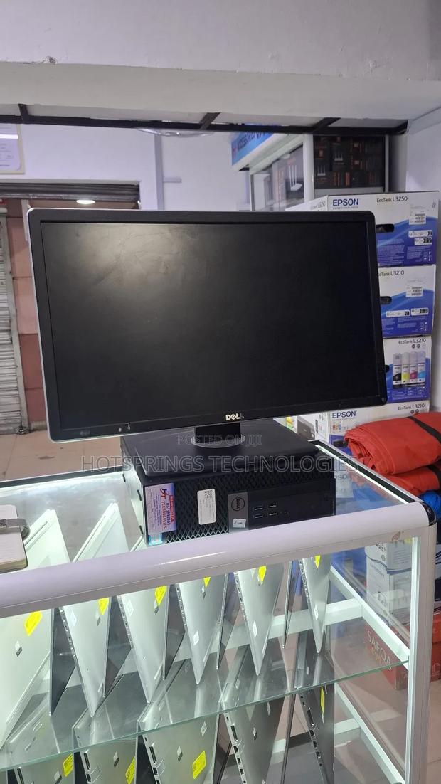 Desktop Computer Dell OptiPlex 7040 8GB Intel Core I5 HDD 500GB - main view