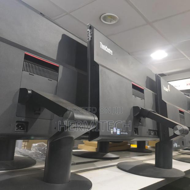 Desktop Computer Lenovo ThinkCentre 24 8GB Intel Core I5 SSD 256GB - thumbnail 3