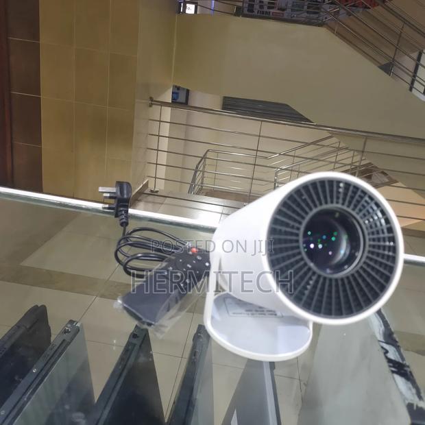 Mini Portable Projector 1080 Resolution - thumbnail 3