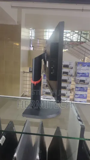 Lenovo Thinkpad Frameless Monitor 22 Inches Display Size