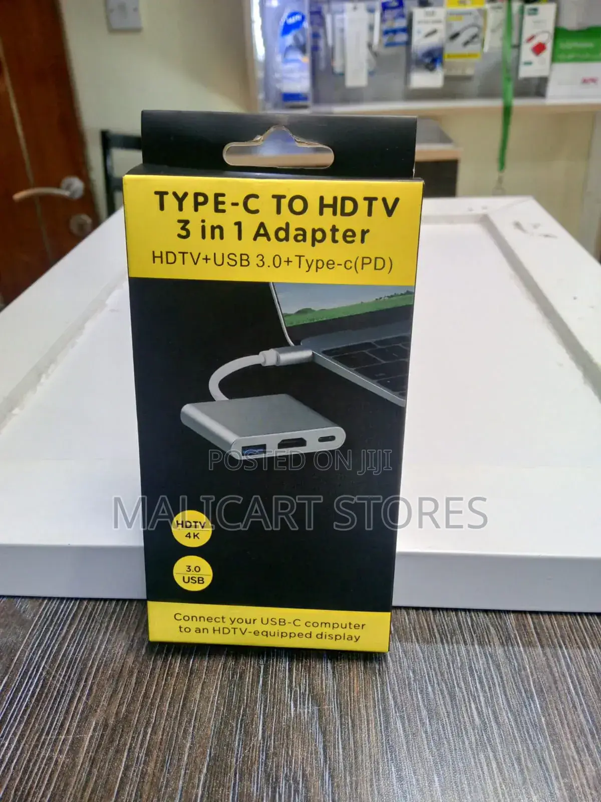 Type C 3 in 1adapter.