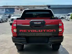 Toyota Hilux 2018 Burgundy