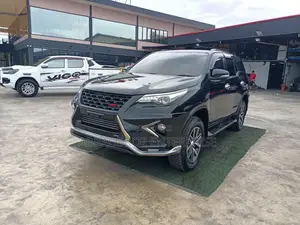 Toyota Fortuner 2.8 D AWD 2018 Black