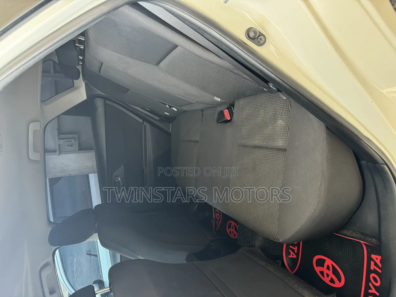 Toyota Auris 2015 White