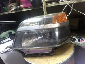 Toyota Voxy 2003 Non Xenon Headlight