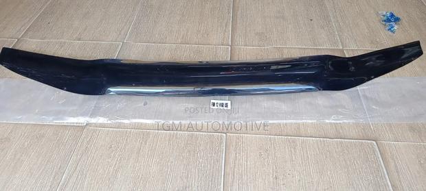 Hilux Vigo Bonnet Mate Black