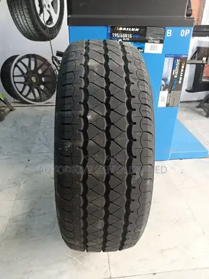 235/65r16c Roadx Commercial Tire