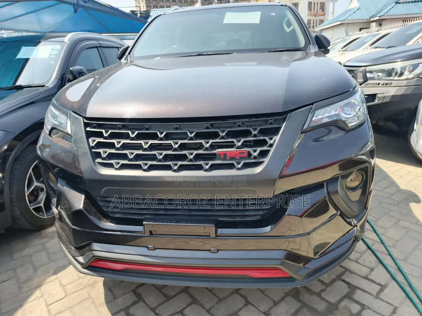 Toyota Fortuner 2.8 D AWD 2016 Purple
