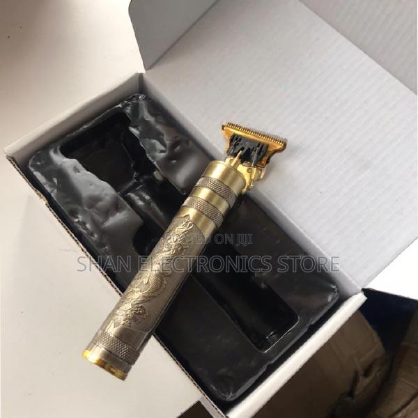 Clippers Cordless Rechargeable Electric Shaver - main view