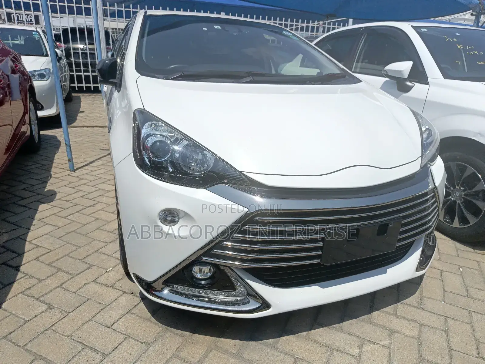 Toyota Aqua 2017 White