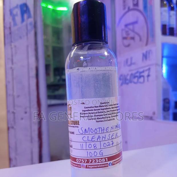 Smoothening Cleansers - thumbnail 3