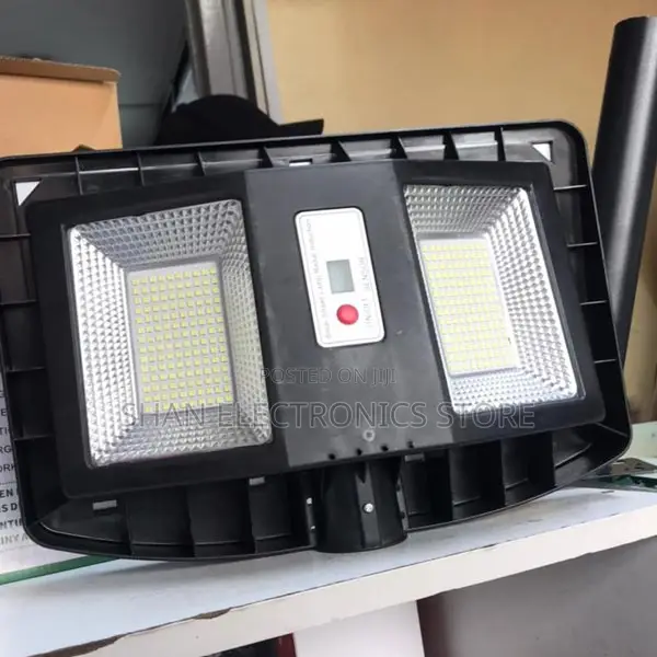 Solar Street Light 300 Watts <Cclamp Solar Street Light 300w