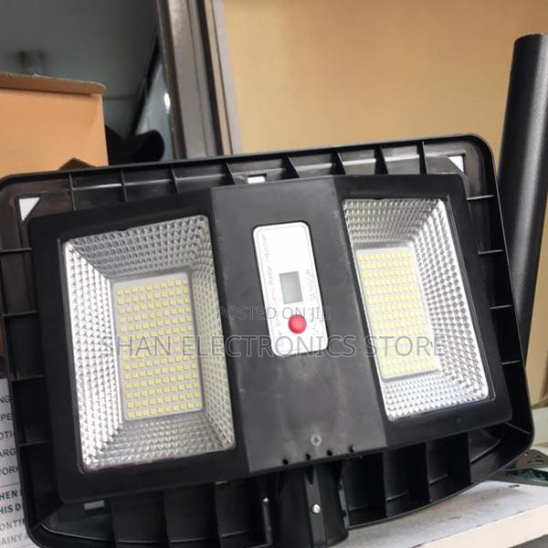200W Solar Street Light Amazing at 200W Solar Street Lights