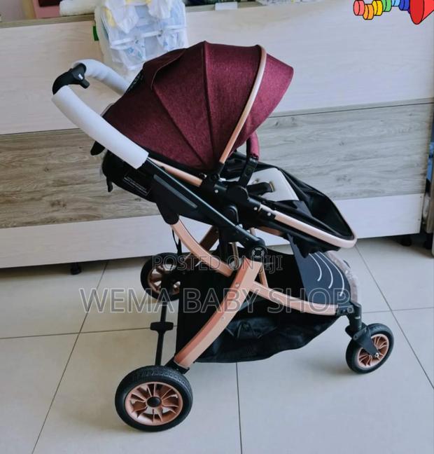 Reversible Baby Stroller With Bassinet - thumbnail 2