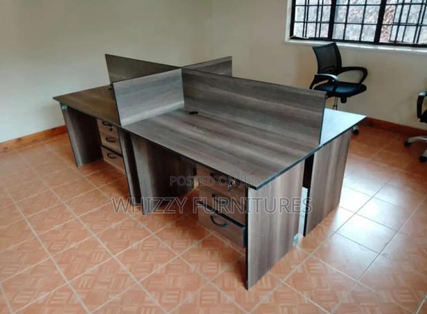 Four Way Working Station /Workstation