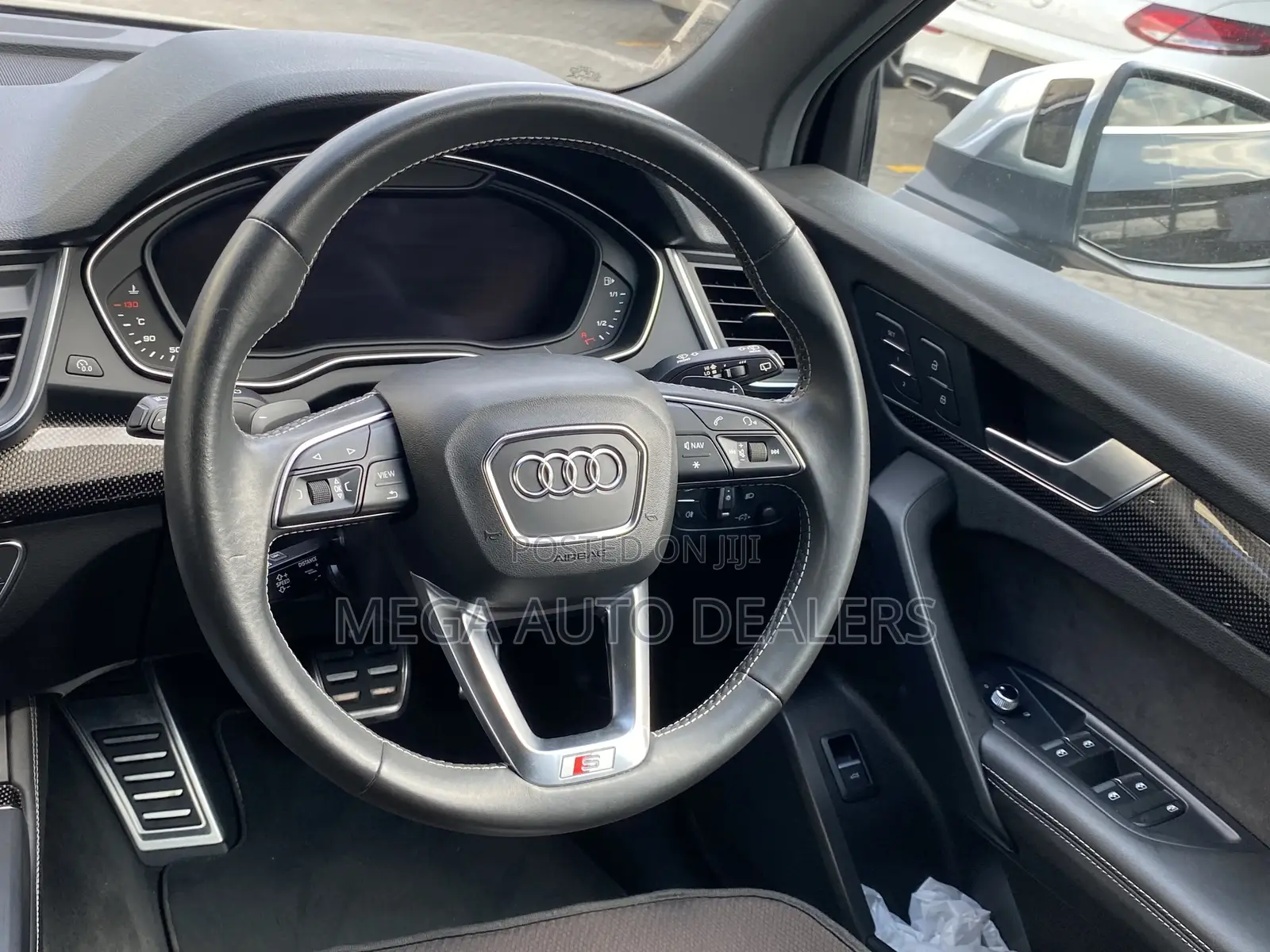 Audi Q5 2018 Black