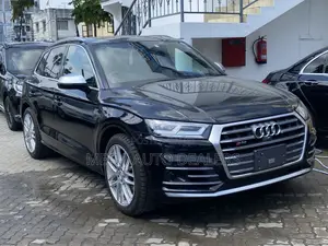 Audi Q5 2018 Black