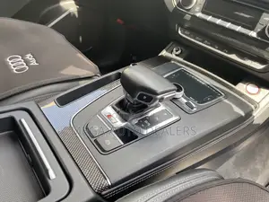 Audi Q5 2018 Black