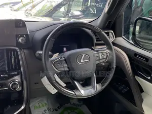 Lexus LX 2023 Gray