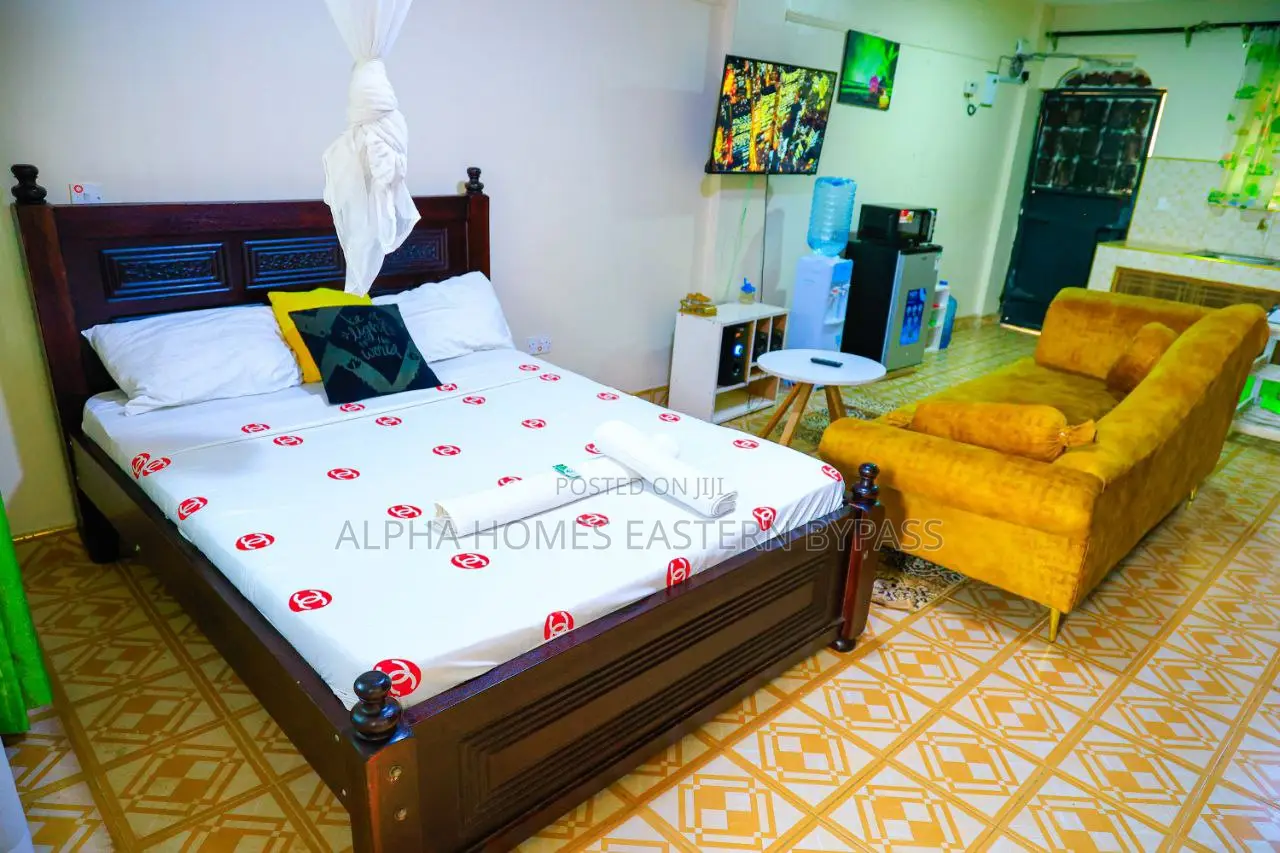 Stylish Urban Escape: Fully Furnished Studio Along KAMAKIS