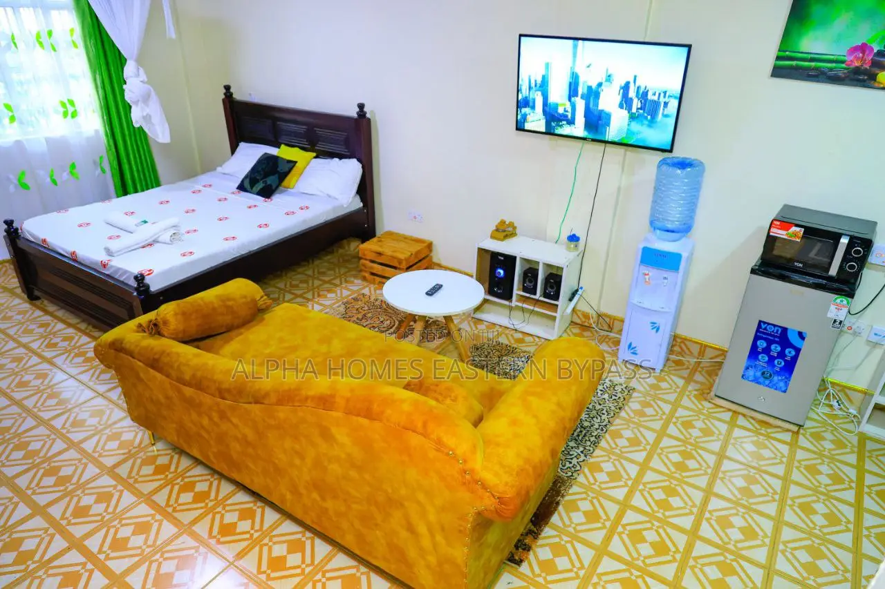 Stylish Urban Escape: Fully Furnished Studio Along KAMAKIS