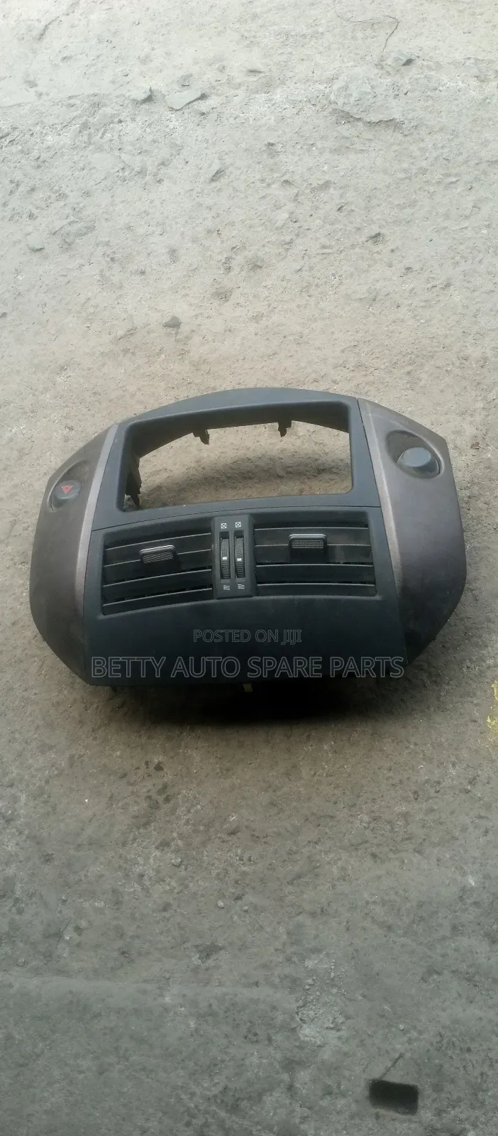 Toyota Vanguard Dashboard Face
