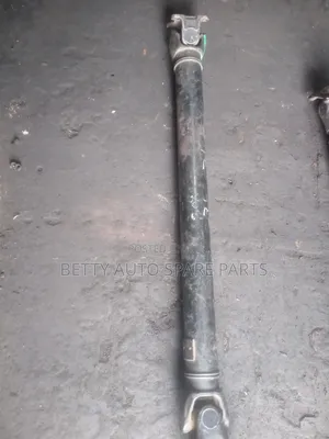 Toyota Hiace 7 L Rear Propeller