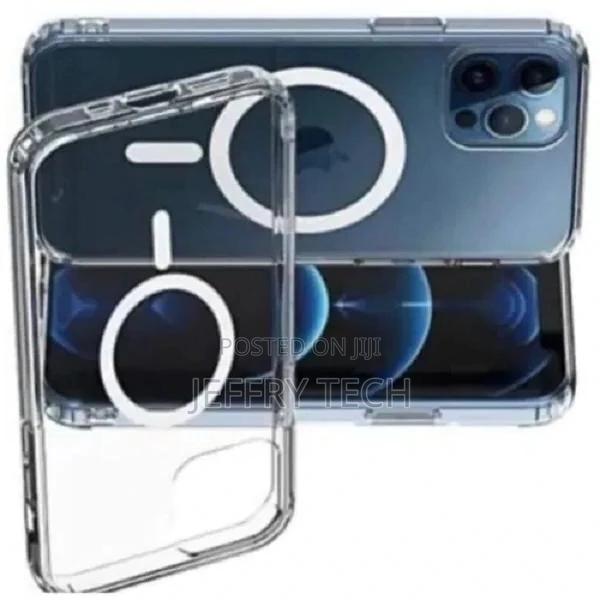 Smart Clear Case for iPhone 13 Pro Transparent Magsafe Case - thumbnail 2