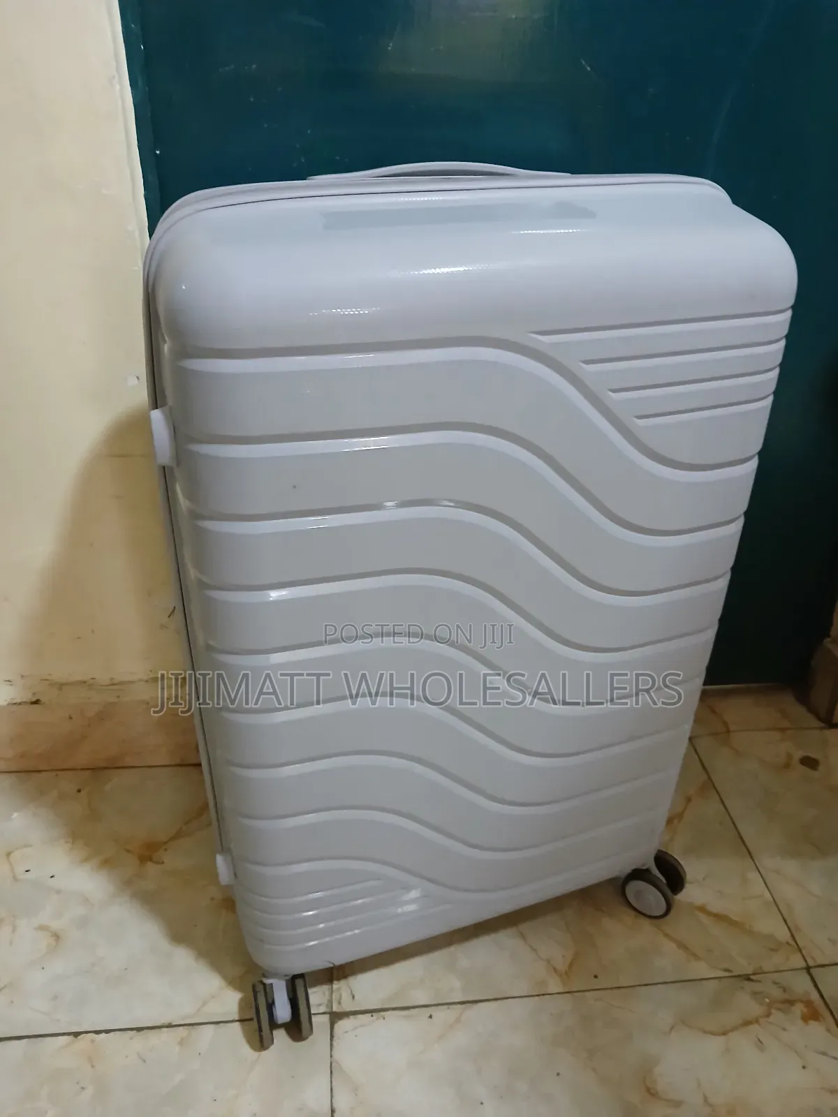 3in1 Unbreakable Laxurious Rubber Suitcase Travel Bag