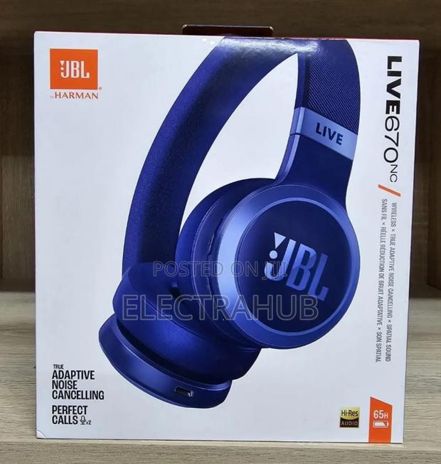 JBL Live 670nc Headphones New Sealed in a Shop