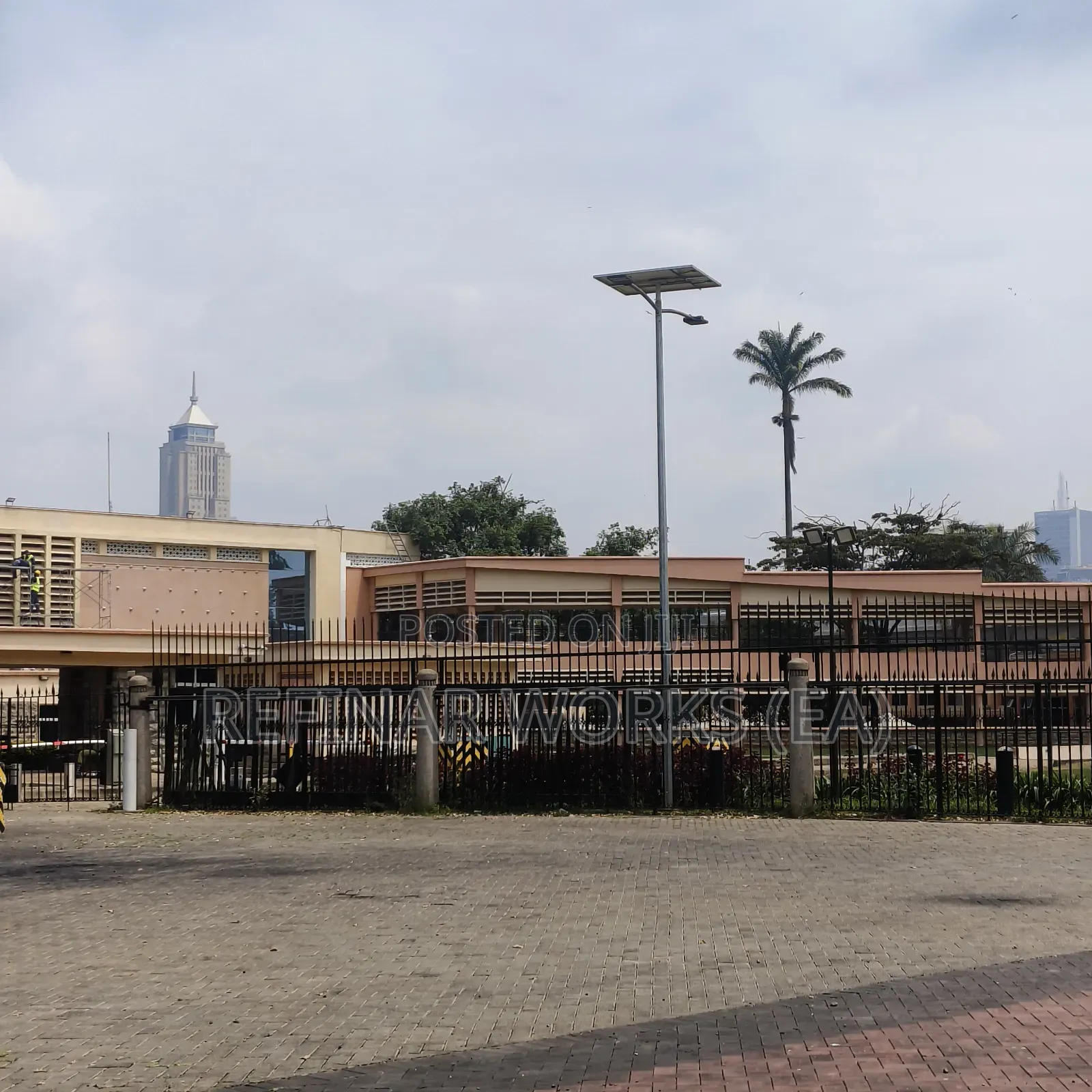 Certified High Quality Galvanized Steel Light Pole